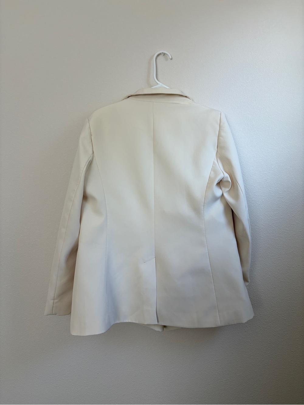 Cream Women's Blazer And Short Set - Picture 2 of 4